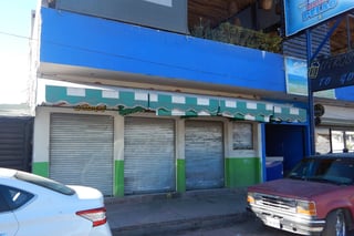 Asalto. Dos hombres y una mujer asaltan establecimiento de gorditas en Gómez Palacio, se llevaron 8 mil pesos en efectivo.  