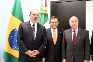 Dicho acuerdo se estableció en el marco de la III Comisión Binacional México-Brasil. (EFE)
