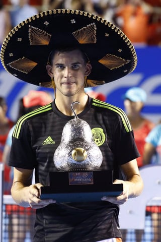 Dominic Thiem ganó el Abierto Mexicano al vencer 7-6, 4-6, 6-3  a Bernard Tomic. Se embolsó poco mas de 320,000 dólares. (Especial)