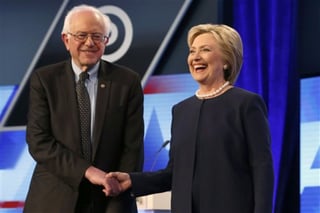 Los precandidatos demócratas se enfrentaron el día de hoy en debate. (AP)