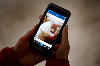 El Papa Francisco estrenó hoy su cuenta oficial de Instagram. (EFE)