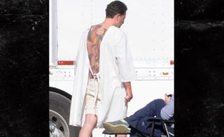 Affleck señaló que el tatuaje es falso y se lo realizaron para una película.  (ESPECIAL) 