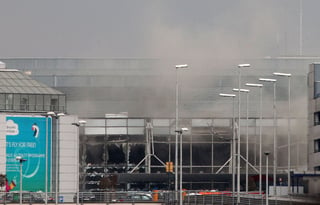 Al menos 34 personas murieron en los atentados de hoy en el aeropuerto de Zaventem y la estación de metro de Maalbeek. (AP) 