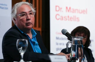 Castells afirmó que aunque la situación en América Latina 'ha cambiado en profundidad' en la última década, la inseguridad y la corrupción 'sistemática' siguen siendo los principales problemas para el desarrollo. (EFE)
