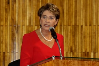 Mercedes Juan fue la primera mujer al frente de la Secretaría de Salud. (ARCHIVO) 