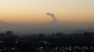 A las 7:10 horas se registró una explosión en el Popocatépetl. (TWITTER)