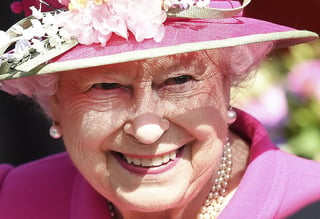 La reina Isabel II celebra su cumpleaños 90. (ARCHIVO) 