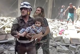 Trágico. Los bombardeos en Alepo afectaron los médicos y pacientes de un hospital y una clínica.