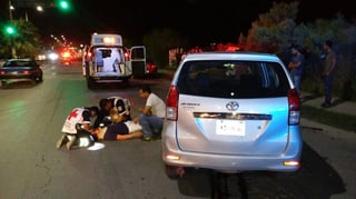 Accidente. Automóviles chocan en bulevar Rodríguez Triana. (EL SIGLO DE TORREÓN)
