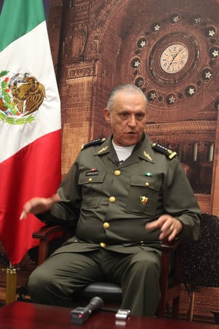 Credibilidad. El general Salvador Cienfuegos asegura que el Ejército está al servicio del pueblo.