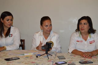 Asegura. La senadora y dirigente nacional de la CNOP, Cristina Díaz, se pronunció a favor de la propuesta del presidente. (EL SIGLO DE TORREÓN)