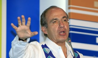 Monreal cuestionó a Calderón al argumentar que “es el ex presidente que más cuesta a los mexicanos con un millón veintiún mil ochocientos ochenta pesos mensuales con todo y ayudantes”. (ARCHIVO)