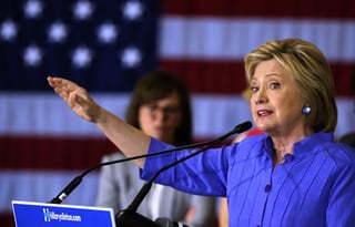 Clinton se encuentra a sólo 70 delegados de asegurar la candidatura. (EFE)