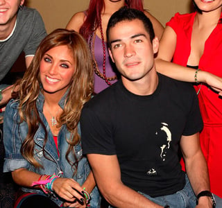 Compañeros y amigos. Anahí y Alfonso Herrera protagonizaron la telenovela Rebelde y formaron parte del grupo RBD. (ARCHIVO)