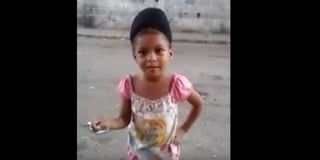 El video de una niña de 7 años criticando directamente al presidente Nicolás Maduro, se ha vuelto viral. (YOUTUBE)