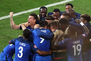 Francia emergió triunfante tras un esfuerzo supremo en los últimos minutos. 