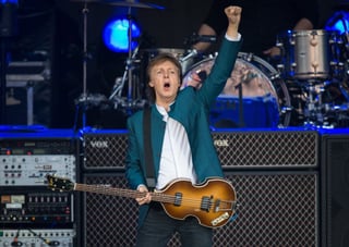El cantautor británico y co-fundador de la banda The Beatles, Paul McCartney, festeja 74 años este sábado, en medio de la gira One on One, con la cual visitará Europa y Estados Unidos. (ARCHIVO)