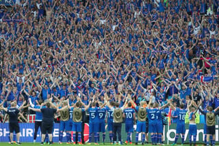 
La victoria dejó servido el partido que el plantel islandés soñaba: un cruce contra Inglaterra en los octavos de final.
