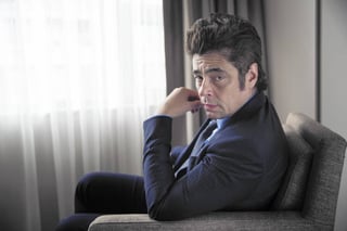 Llevará Benicio del Toro al cine a los 43