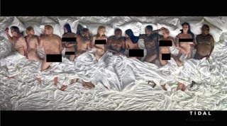 'Desnuda' Kanye West a famosos