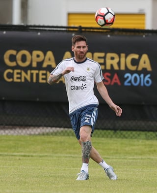 Lionel Messi busca guiar a su selección a su primer título de Copa América desde 1993.  (EFE)