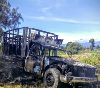 Respuesta. Los habitantes de San Matías Tlalancaleca quemaron tres vehículos.