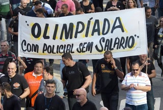 Pese a las protestas de algunos policías, Brasil se dice listo en tema de seguridad para los Juegos. (AP)