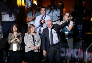 El senador Bernie Sanders durante el segundo día de la Convención Nacional Demócrata. (EFE)