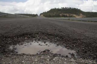 Monto. Se cuenta con recursos para la rehabilitación de la supercarretera Durano-Mazatlán, informó la CMIC en Durango.