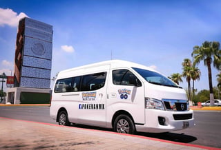 El vehículo es una Nissan Urvan adaptado con cargadores y con una capacidad hasta para 15 pasajeros. (ESPECIAL)