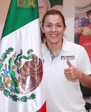 Aunque su recurso para invocar la buena suerte es el trabajo, la mexicana María Espinoza, doble medallista olímpica de taekwondo, muestra una sonrisa pícara si le recuerdan que los próximos Juegos Olímpicos serán en Río de Janeiro. 