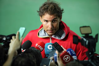 A pesar del estado de su muñeca, Nadal confirmó que participará en las tres competencias. (EFE)