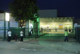 El menor ingresó la noche del miércoles a Urgencias de la clínica 46 del IMSS. (ARCHIVO) 
