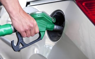 Consuelo. La SHCP afirma que el precio de la gasolina es más cara en otros países.