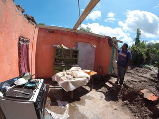 Éste es uno de los cerca de 40 casos en Lerdo donde la gente ha perdido sus viviendas debido a derrumbes. (EL SIGLO DE TORREÓN)