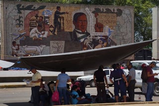 Separación. La SEP iniciará el proceso de separación para mil 239 maestros y trabajadores de apoyo de Oaxaca. 