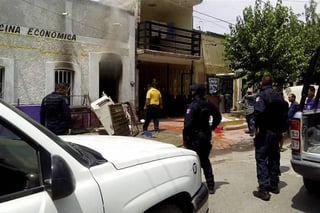 Fuego. Cortocircuito en aire acondicionado provoca incendio en vivienda de Gómez Palacio; no hay lesionados.