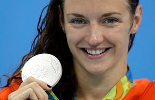 Katinka Hosszu ganó 3 medallas de oro y una de plata en los Juegos Olímpicos. (Archivo)