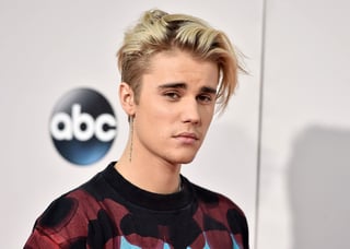 Bieber decidió en marzo pasado que no habría más encuentros cercanos con sus admiradores, al parecer después de un fallo de seguridad. (ARCHIVO)