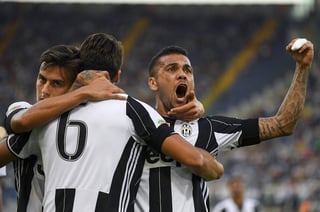 Un gol en la segunda mitad del alemán Sami Khedira le dio el triunfo al Juventus en el campo del Lazio (0-1). (AP)