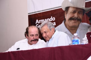 Durante su recorrido en la región, AMLO estará acompañado por el empresario Armando Guadiana. (ARCHIVO) 