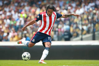 Carlos 'Gullit' Peña es el jugador que más le ha costado a las Chivas en los últimos torneos.  (Jam Media)