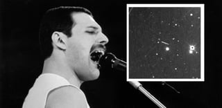 Mercury, nacido el 5 de septiembre de 1946, escribió e interpretó éxitos como 'Bohemian Rhapsody' y 'We Are The Champions' con Queen, que lanzó una docena de discos entre 1973 y 1991.