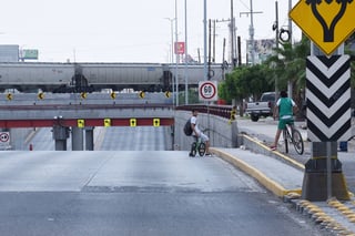 Compromisos. Obras como las del paso peatonal y para ciclistas sobre el 11-40 no se ejecutaron durante la gestión de Campillo. (EL SIGLO DE TORREÓN)