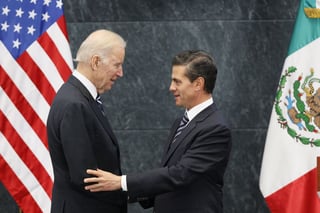 Tanto Peña Nieto como Biden reafirmaron su compromiso para mejorar las seguridad y para vigilar el buen funcionamiento de la democracia, informó la Casa Blanca en un comunicado. (ARCHIVO)
