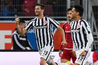 El Eintracht Frankfurt derrotó 2-0 a Ingolstadt en la cuarta jornada de la Bundesliga. (EFE)