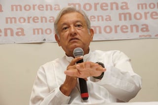 'La mafia con su PRIAN busca reeditar el 2006. Ahora resulta que los muy cretinos acusan a (Javier) Duarte de ayudar a Morena y no de corrupción', publicó López Obrador en sus redes sociales. (ARCHIVO)