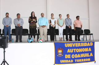 La inauguración de las competiciones tuvo lugar en el gimnasio de la nueva PVC, en donde estuvieron presentes estudiantes de las diferentes facultades, escuelas e institutos de la Unidad Torreón. (EL SIGLO DE TORREÓN)