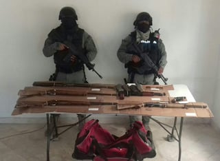 Las armas, fueron puestas a disposición del Ministerio Público de la Federación adscrito a la Delegación Coahuila de la Procuraduría General de la República (PGR), a fin de realizar las investigaciones correspondientes. (ESPECIAL)