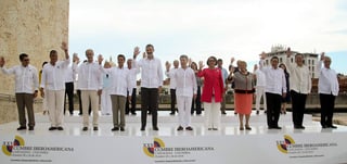 La expectativa del viaje de Maduro pareció ser de mayor interés que las intervenciones de los 11 líderes que asistieron a la cita. (AP)